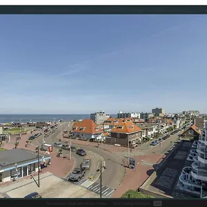 https://pension-sissi.zandvoort-hotels.com